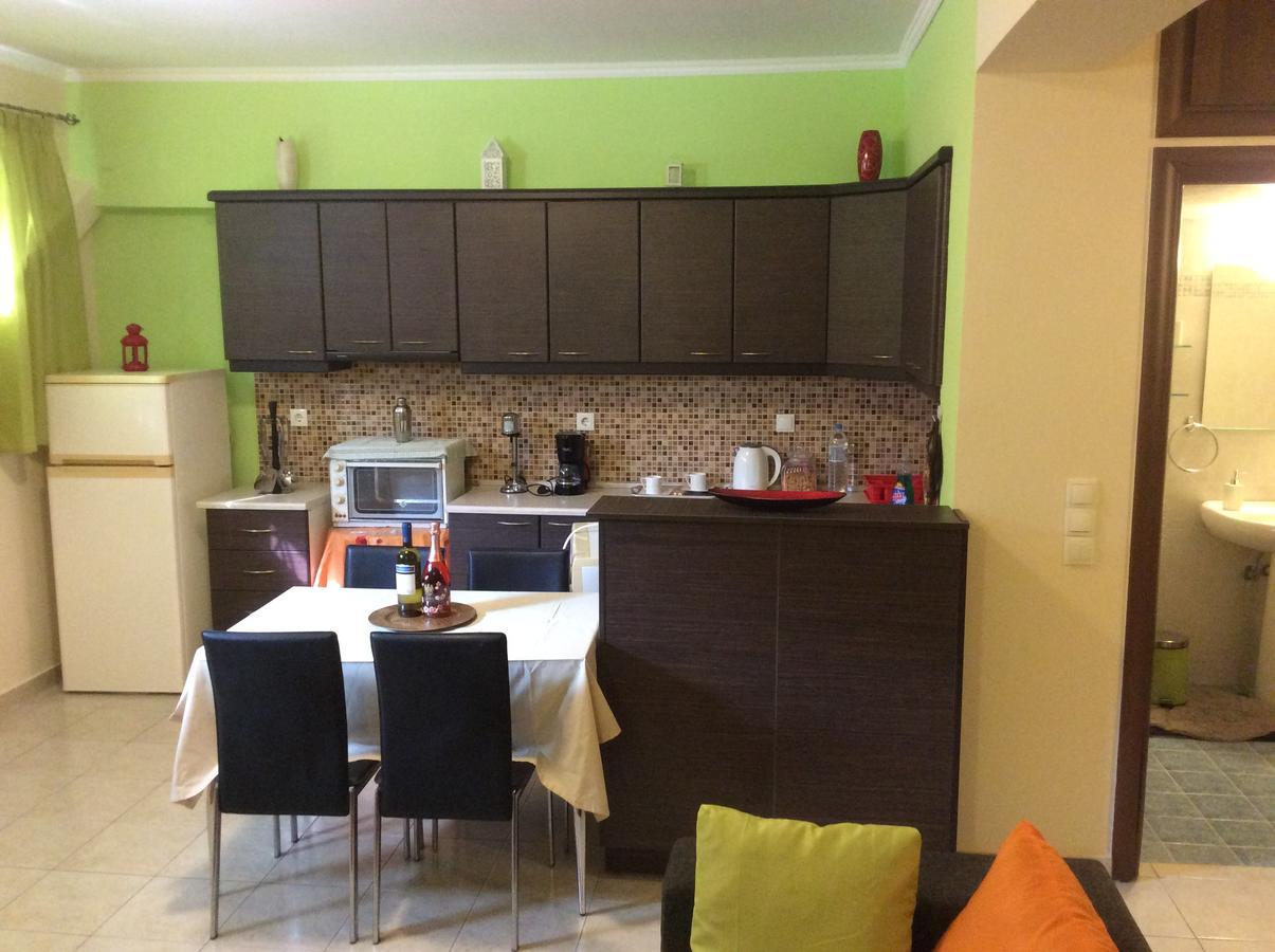 Modern Basement Gio Ii Apartment *